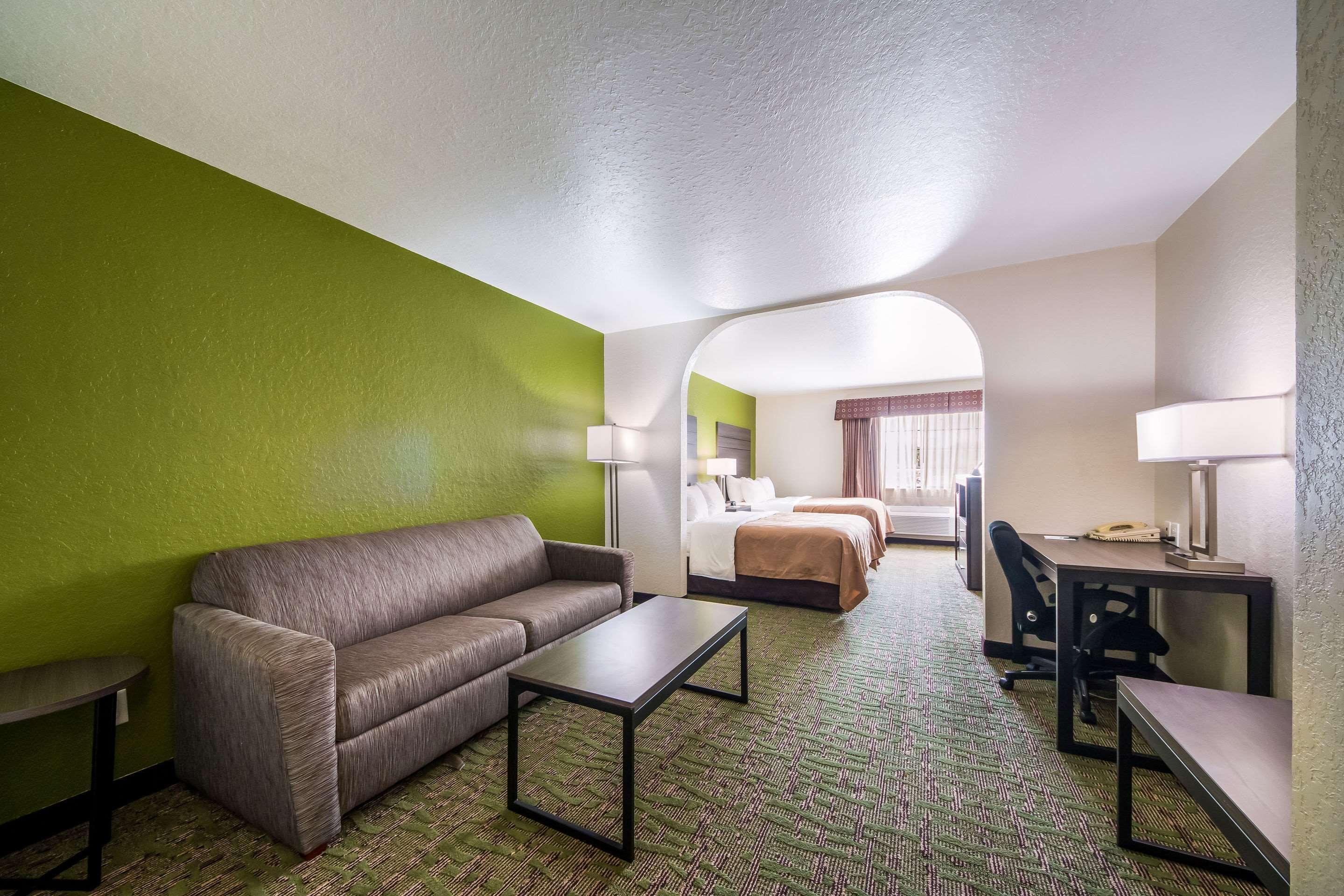 Quality Suites San Antonio Exteriér fotografie