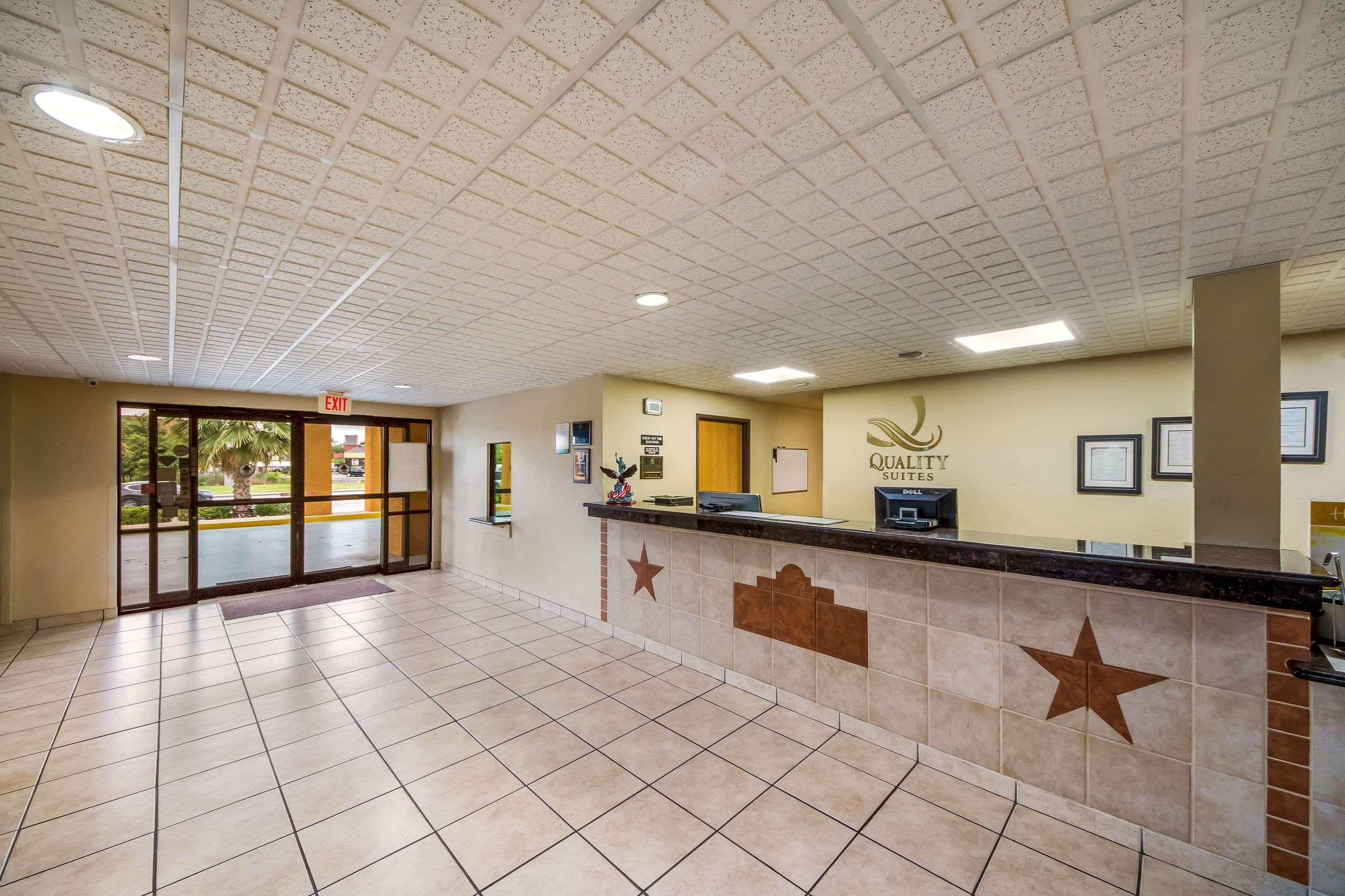 Quality Suites San Antonio Exteriér fotografie