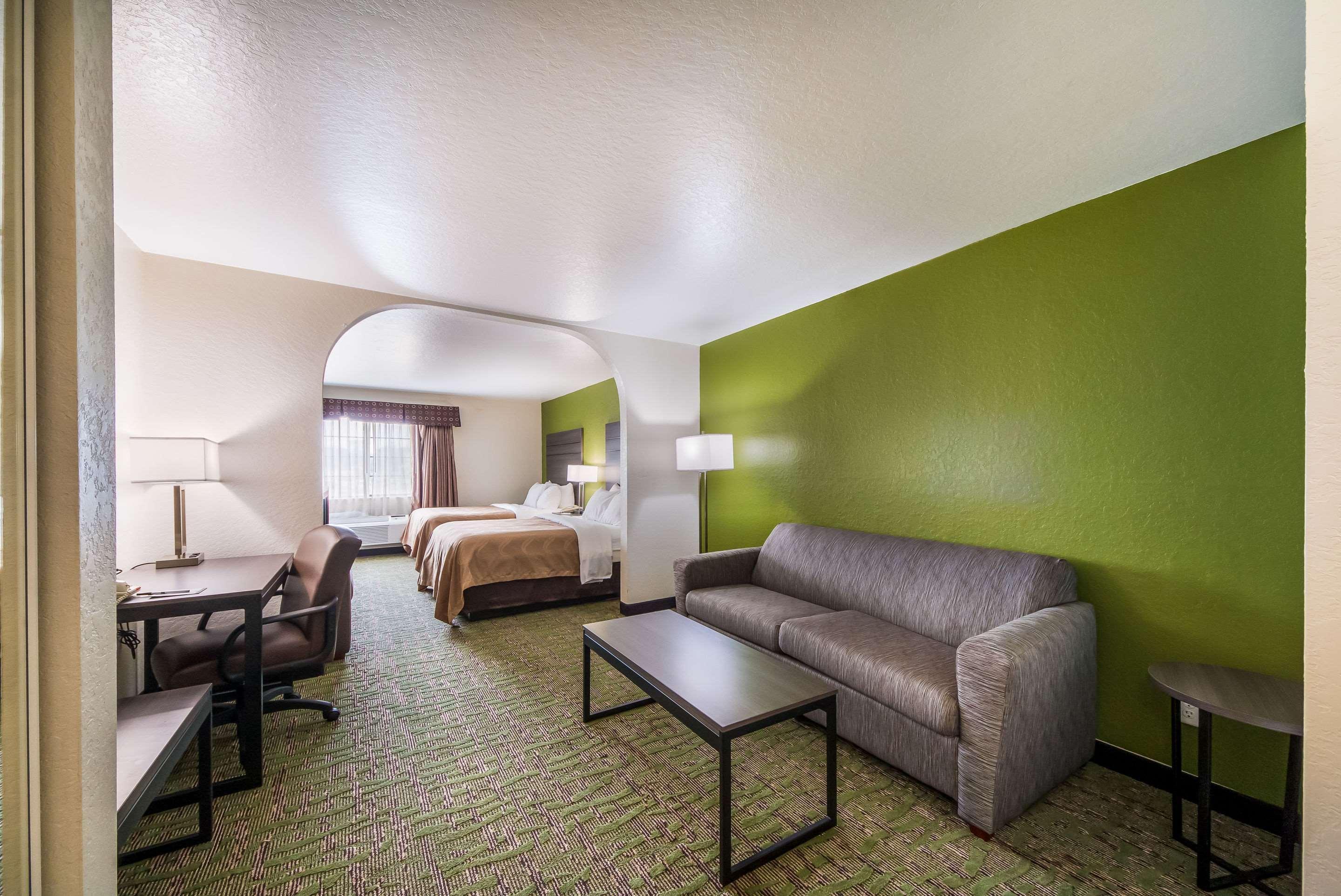 Quality Suites San Antonio Exteriér fotografie